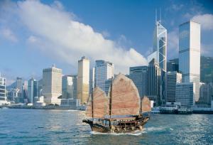 Hong Kong leads fast broadband race, with UK training in 21st place