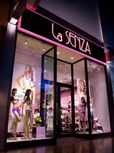 La Senza in administration again with a buyer sought