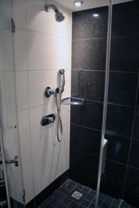 Bathroom maker in administration and for sale