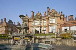 Lloyds mulling sale of Menzies Hotels