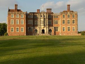 Home Office to sell Hampshire mansion 