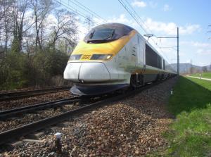 UK government presses forward with its 40pc Eurostar stake sale