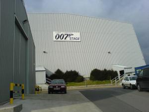 Real estate fund closes in on Pinewood Studios purchase