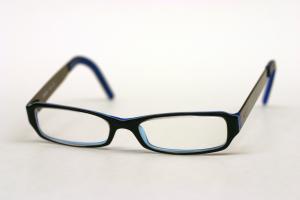  Tesco selling optician business to Vision Express
