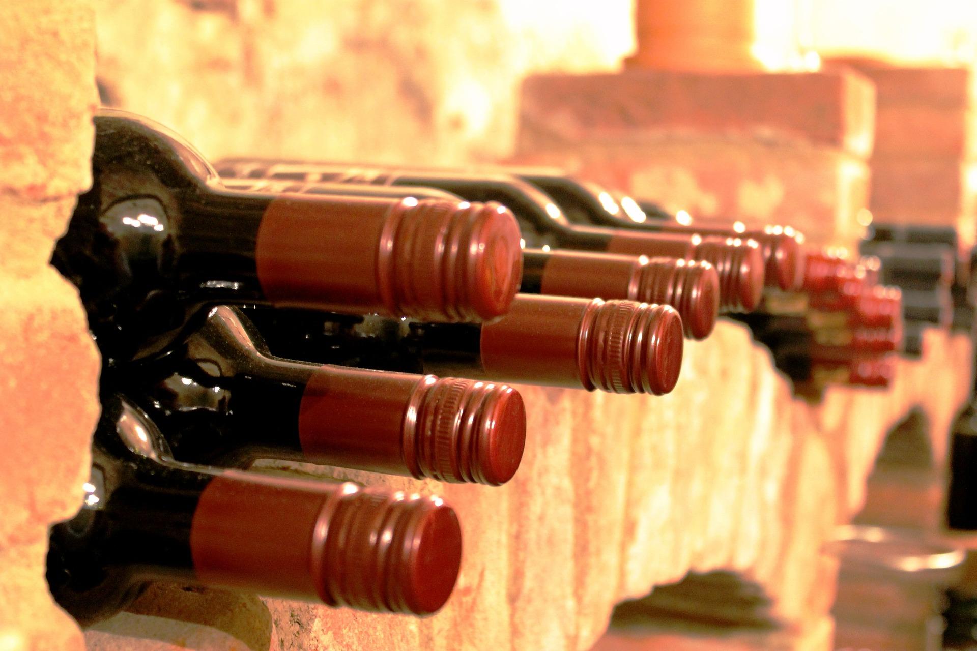 High street wine retailer Oddbins enters administration