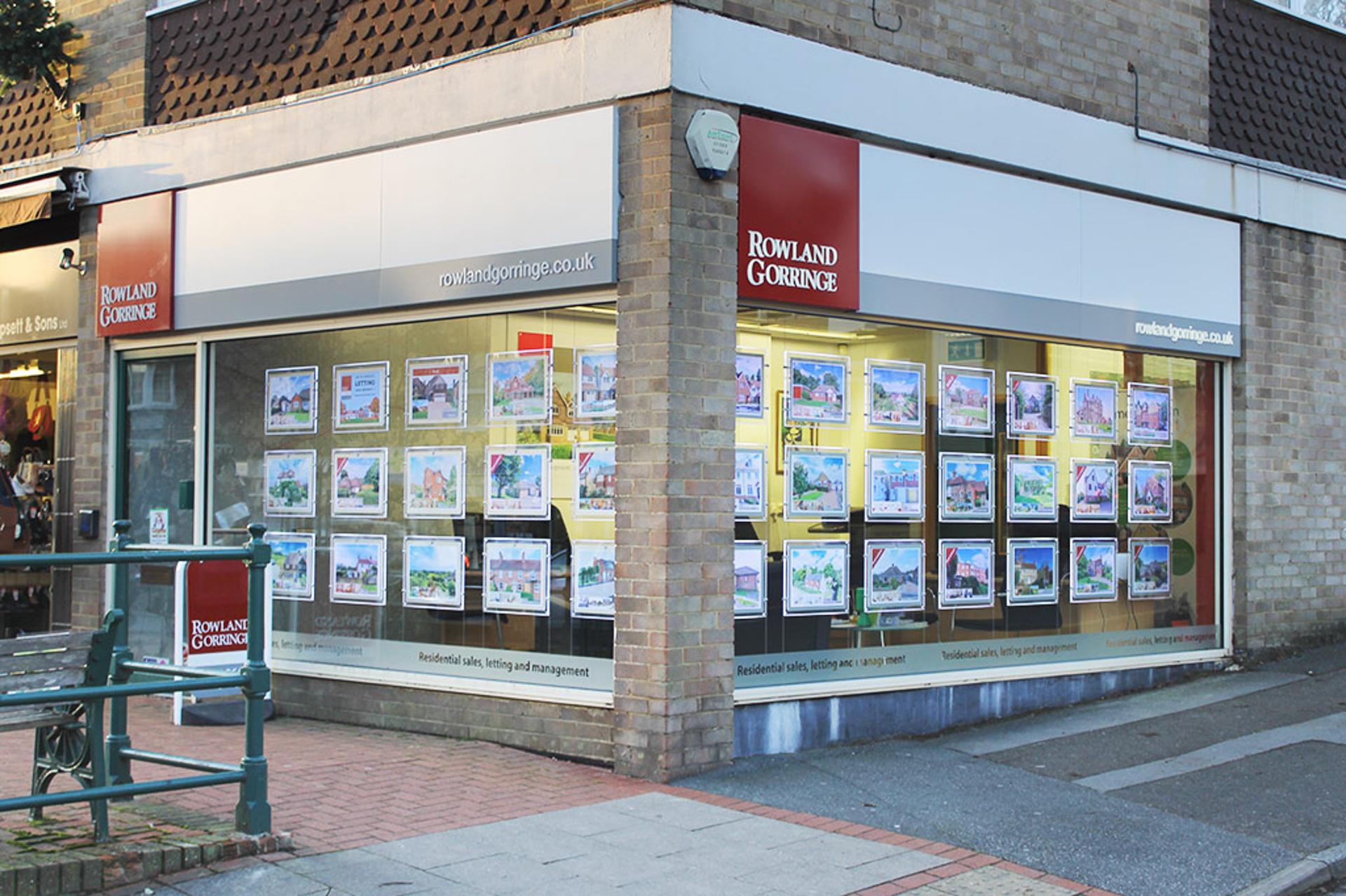 Oakfield Estate Agents acquires East Sussex firm
