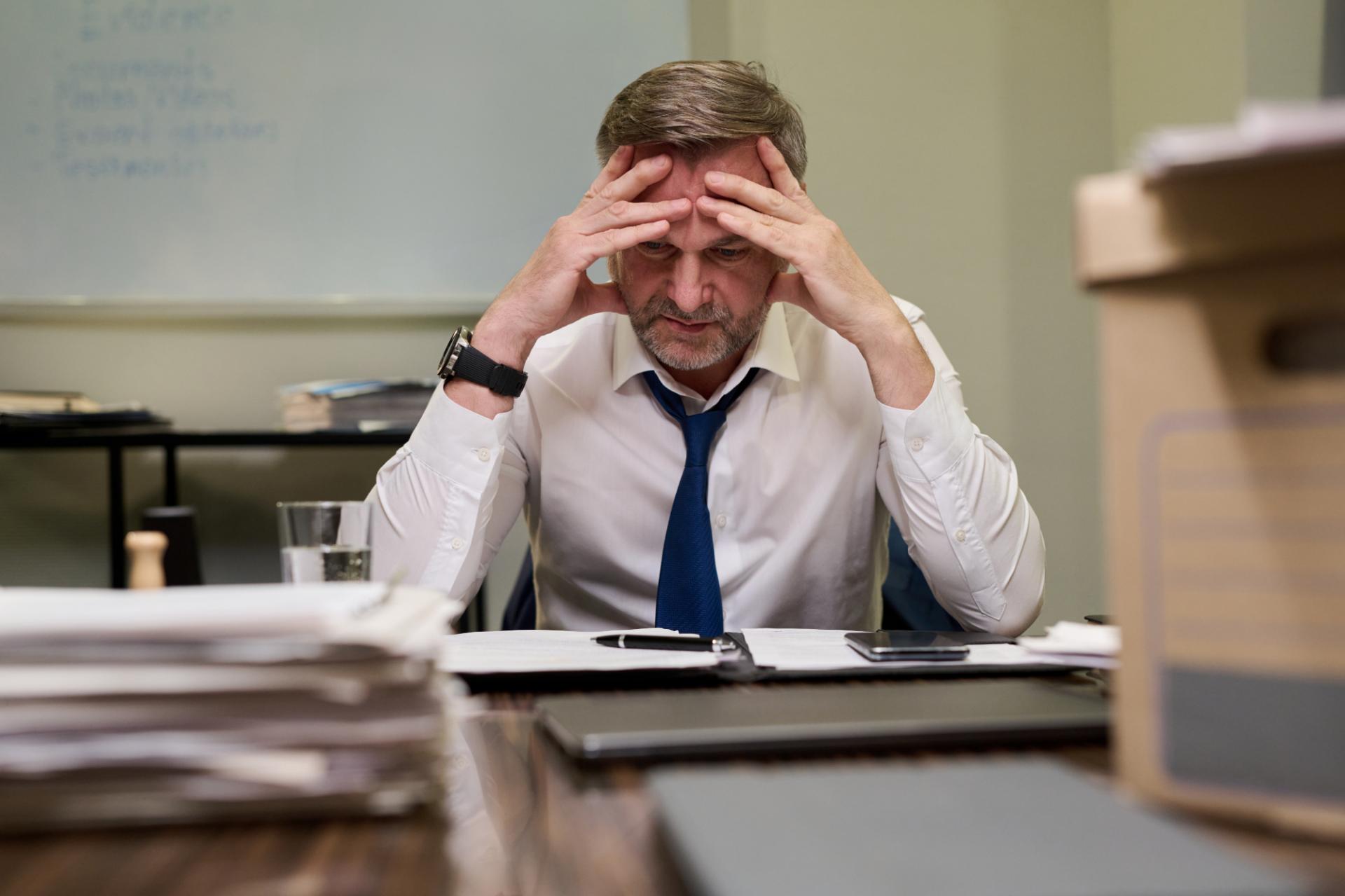 Financial distress up sharply, with SMEs “on a knife edge”