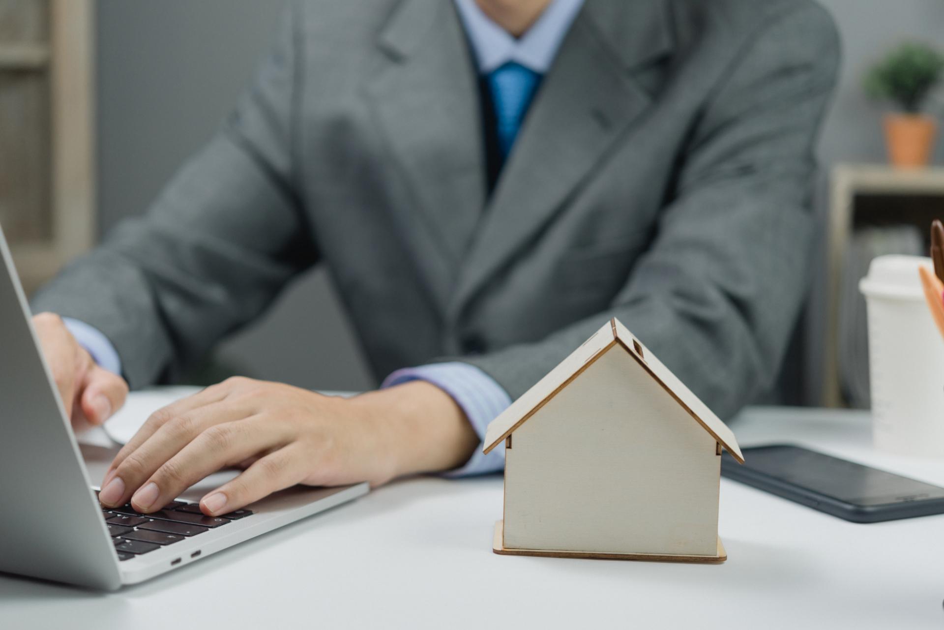 Estate agent tech firm acquires lead generation company