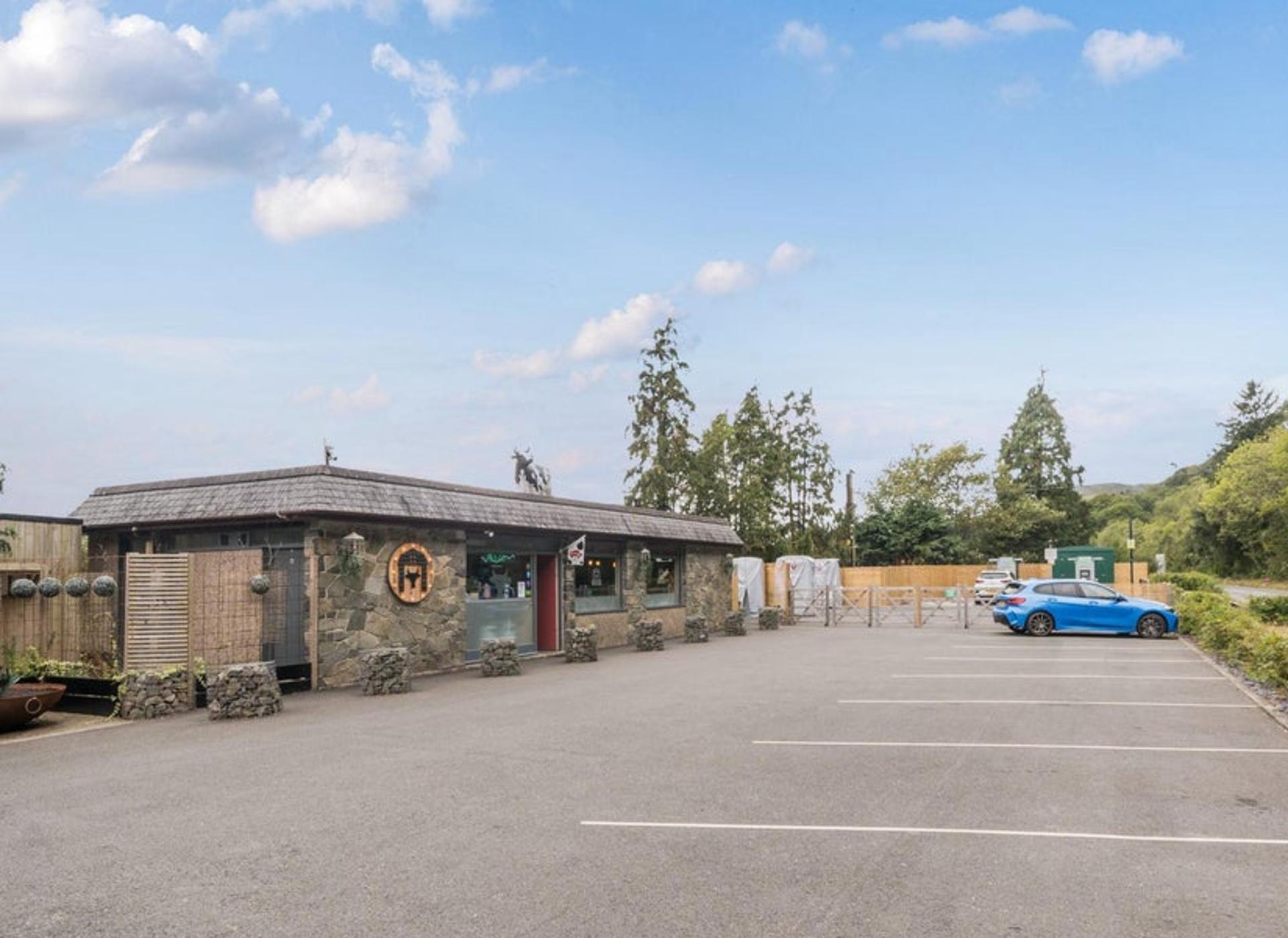 Tremadog roadside hospitality site taken over by experienced operators