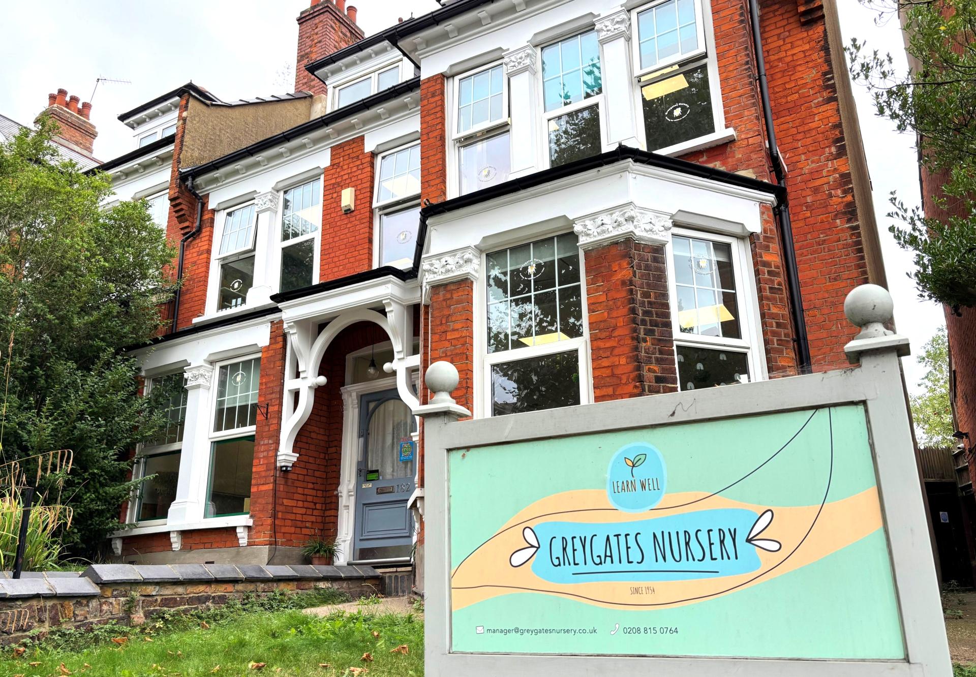 Group of three day nurseries sold to national operator