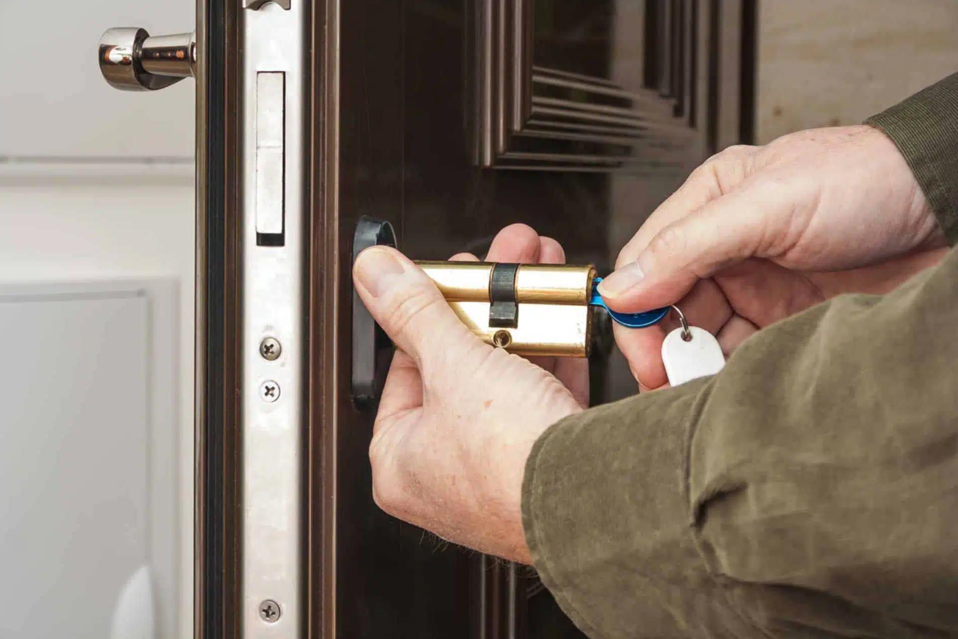 Commercial locksmith firm acquired by listed security group in £1m deal